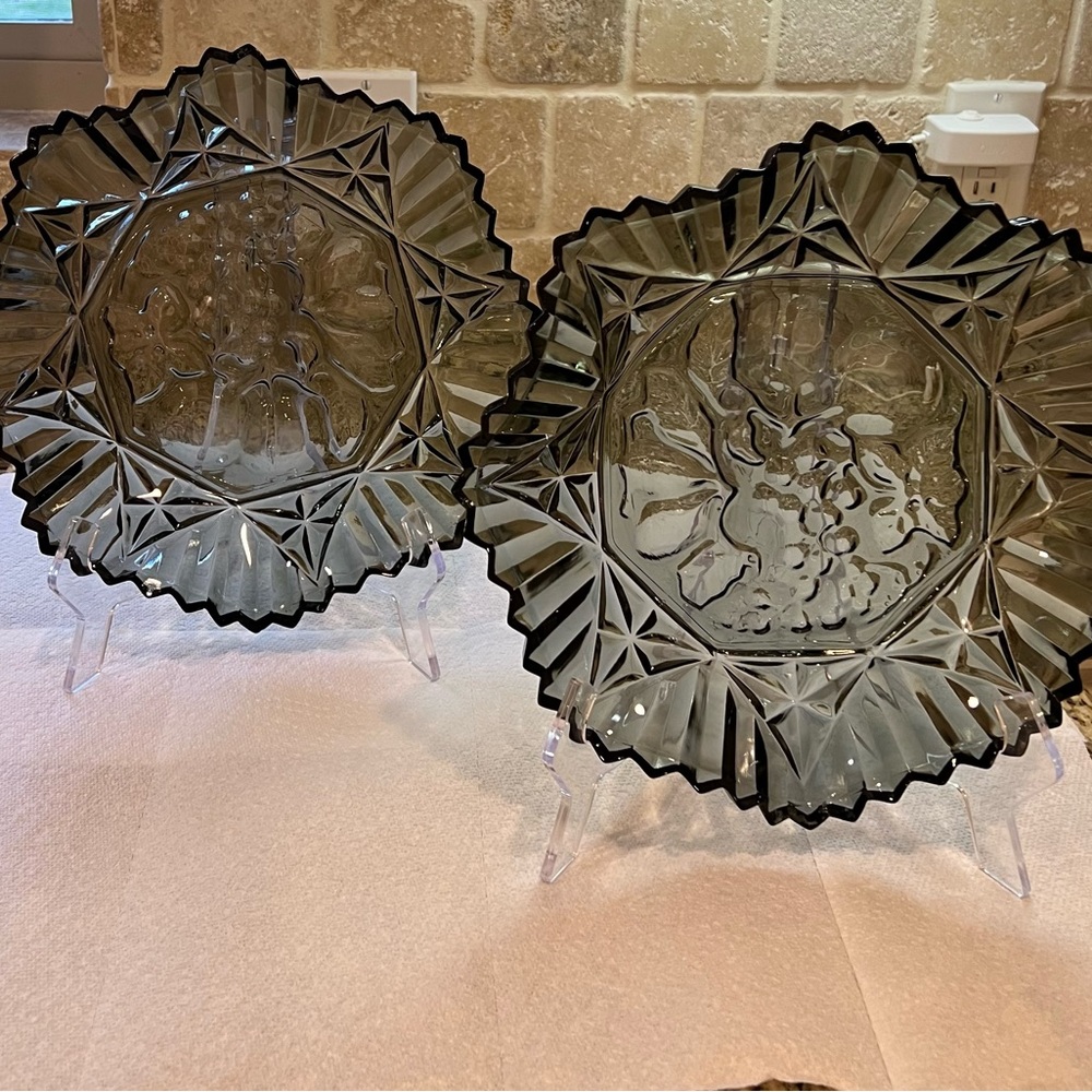Federal Glass Fruit bowl (2) rare find.
